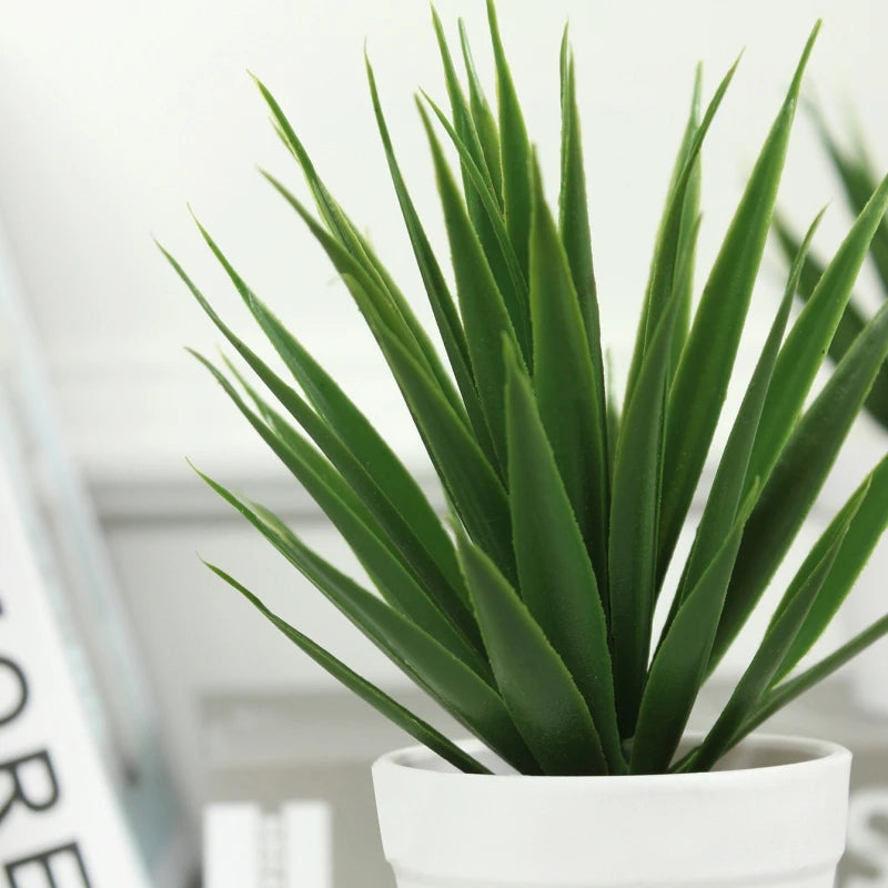 1PC Simulation Potted Plant (plastic)