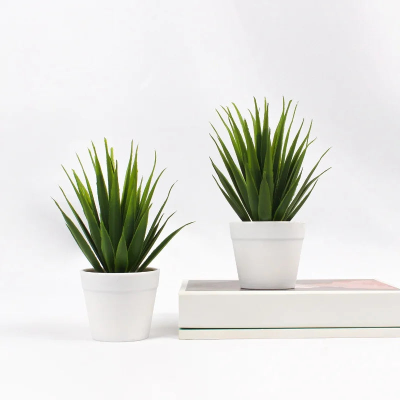 1PC Simulation Potted Plant (plastic)