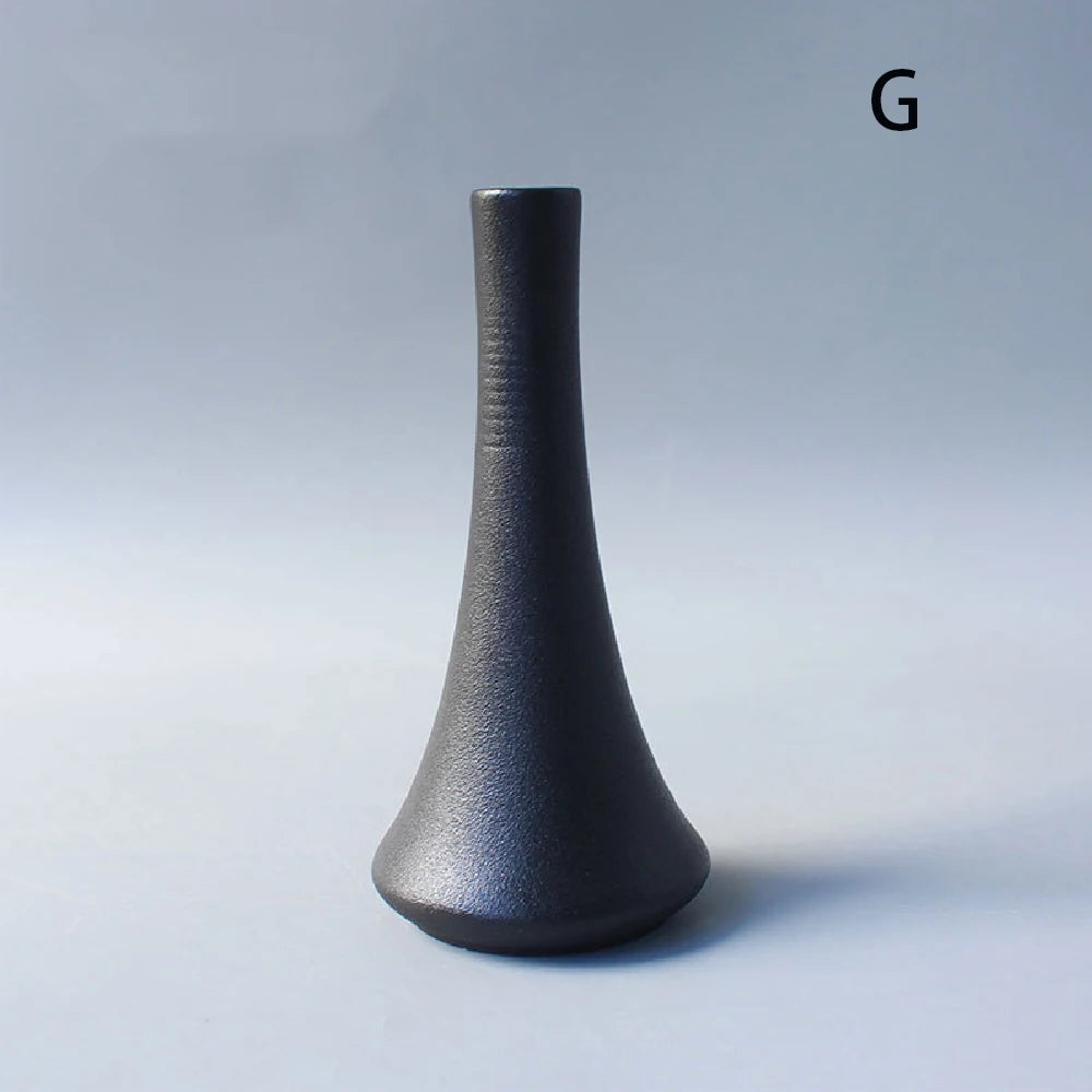 Ceramic small vase (home Japanese decoration)