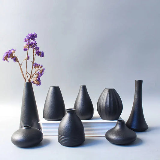 Ceramic small vase (home Japanese decoration)