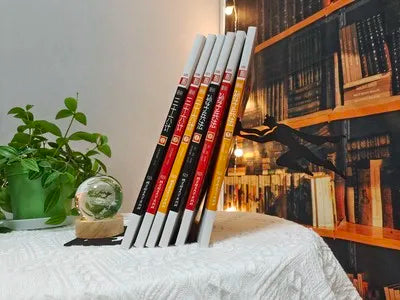 20cm Superhero Metal Bookshelf (large size)