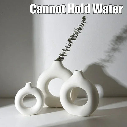 Imitation Vase(Pure White/Black)