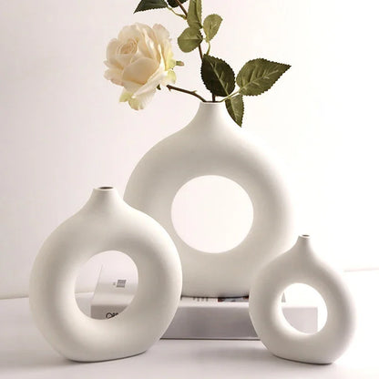 Imitation Vase(Pure White/Black)