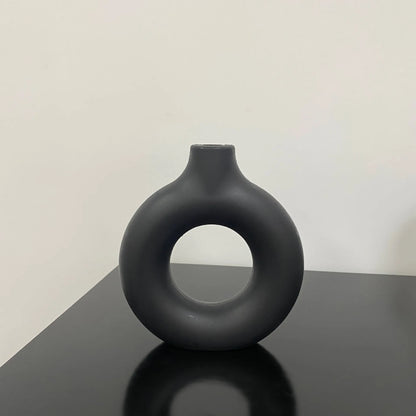 Imitation Vase(Pure White/Black)